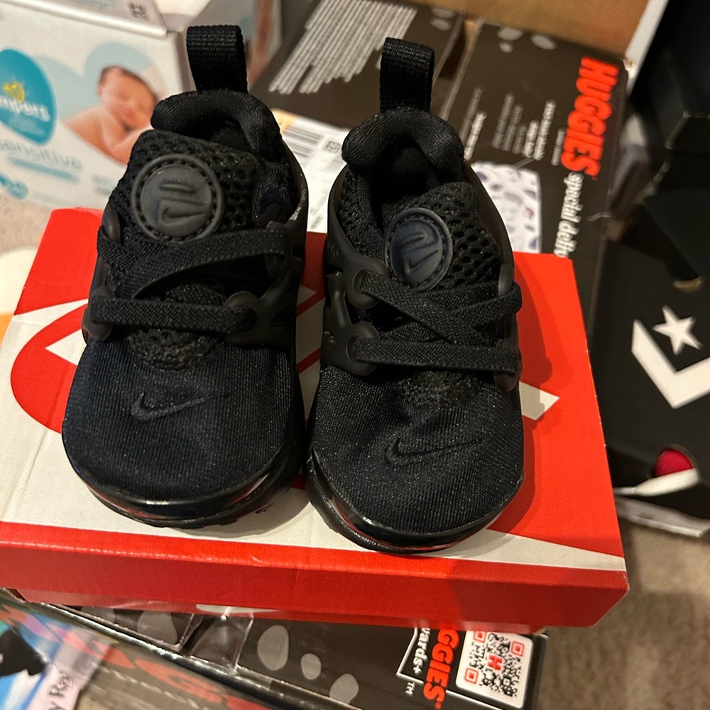 Nike little presto